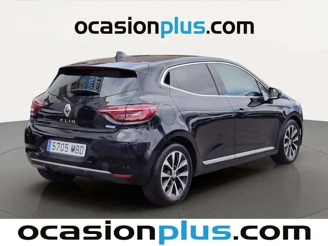 Usado Renault Clio Techno 140 CV (102 kW) 2022 Negro Utilitario