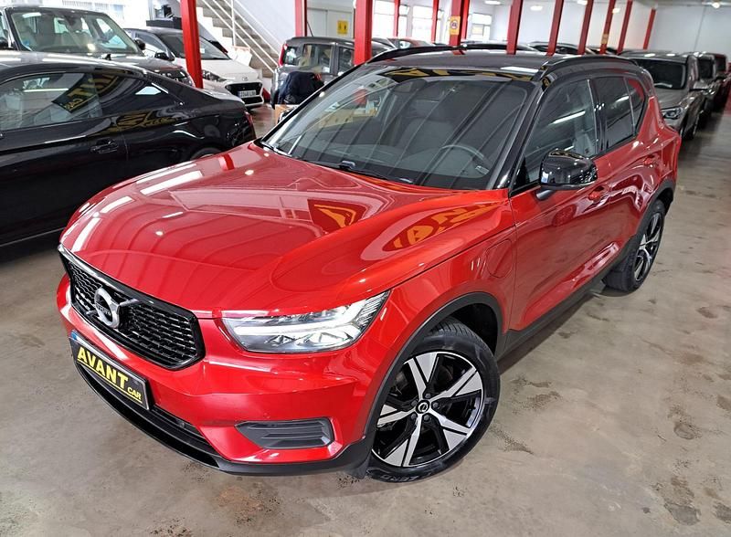 Usado Volvo XC40 R-Design 211 CV (155 kW) 2022 Rojo SUV
