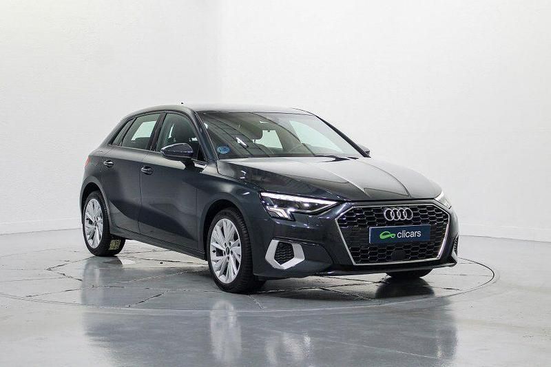 Usado Audi A3 Sportback e-tron Advanced 110 CV (80 kW) 2021 Gris Utilitario