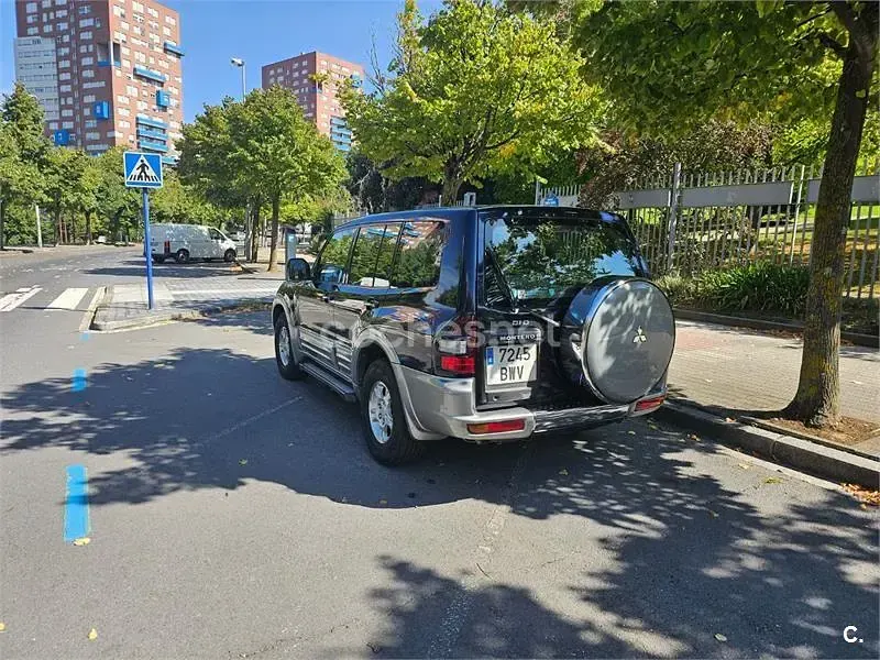 Usado Mitsubishi Montero 165 CV (121 kW) 2002 Azul SUV
