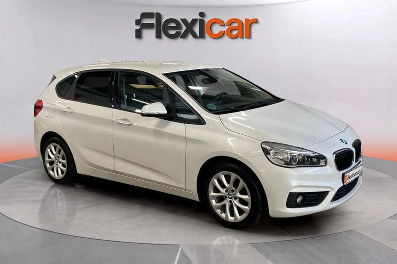 Blanco Usado 2016 BMW 218 Familiar | 12.190 € (Precio justo) - Imagen 1/4