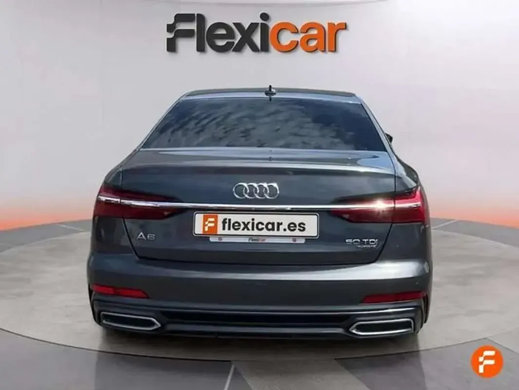 Usado Audi A6 S-Line 326 CV (239 kW) 2018 Gris Berlina