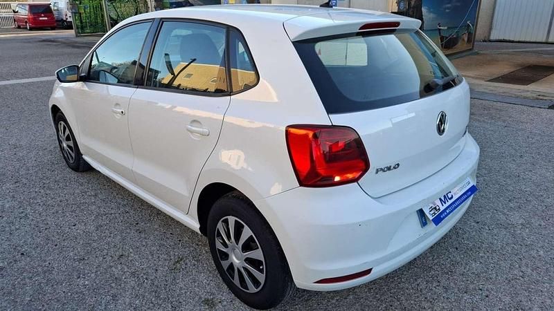 Usado VW Polo 75 CV (55 kW) 2015 Blanco Utilitario