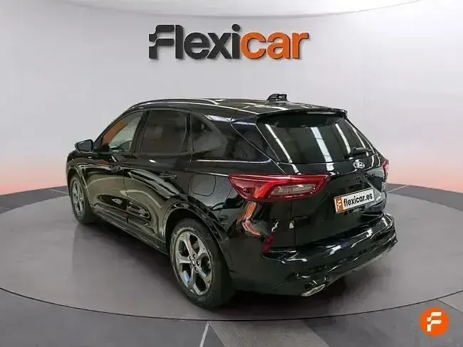 Usado Ford Kuga ST-Line 150 CV (110 kW) 2025 Negro SUV