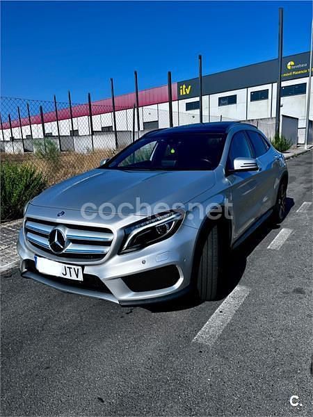 Gris / plata Usado 2016 Mercedes GLA200 AMG line SUV | 21.000 € (Un poco caro) - Imagen 1/4
