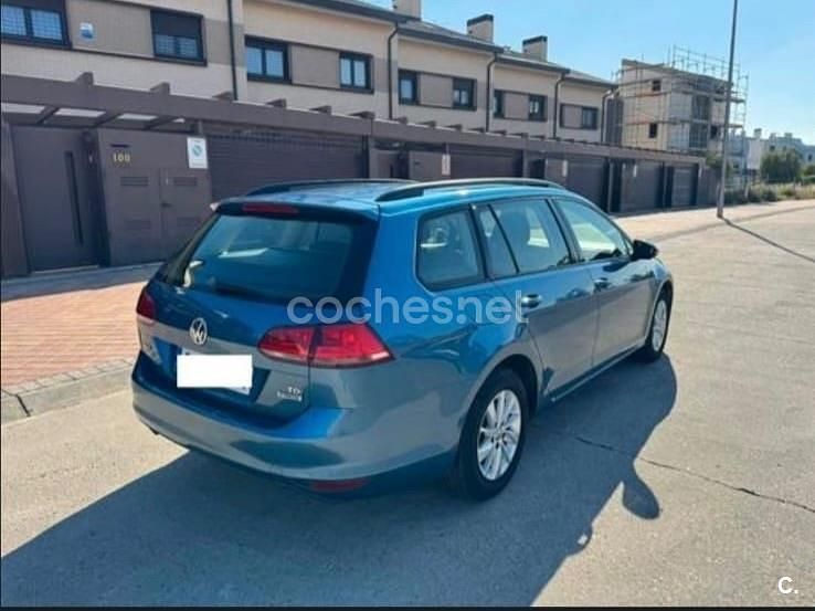 Usado VW Golf Alltrack 105 CV (77 kW) 2015 Azul Familiar