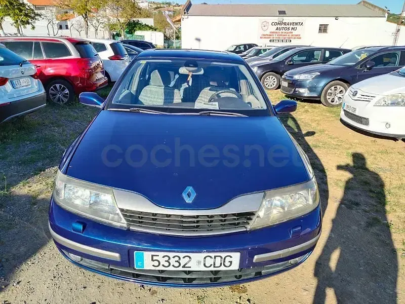 Usado Renault Laguna II Privilege 150 CV (110 kW) 2004 Azul Berlina