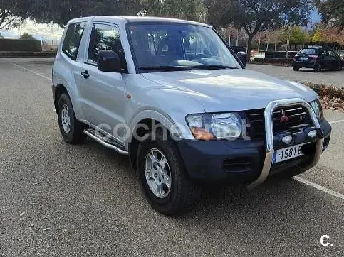 Usado Mitsubishi Montero 165 CV (121 kW) 2000 Gris / plata SUV