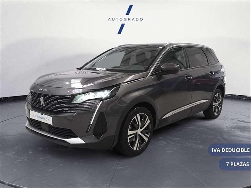 Usado Peugeot 5008 Allure 130 CV (95 kW) 2021 Gris SUV