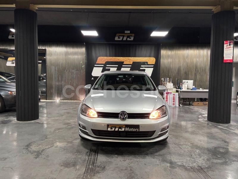 Gris / plata Usado 2017 VW Golf VII Edition Berlina | 7999 € (Precio justo) - Imagen 1/4
