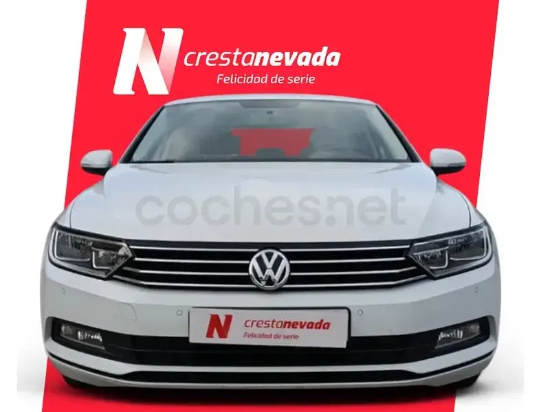 Usado VW Passat Edition 125 CV (91 kW) 2017 Blanco Berlina