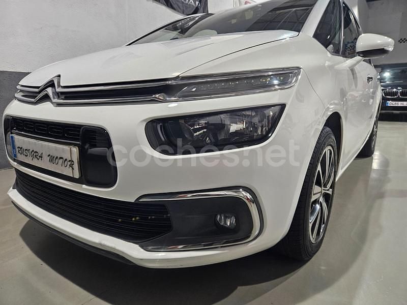 Usado Citroën Grand C4 Picasso Feel 120 CV (88 kW) 2016 Blanco Monovolumen