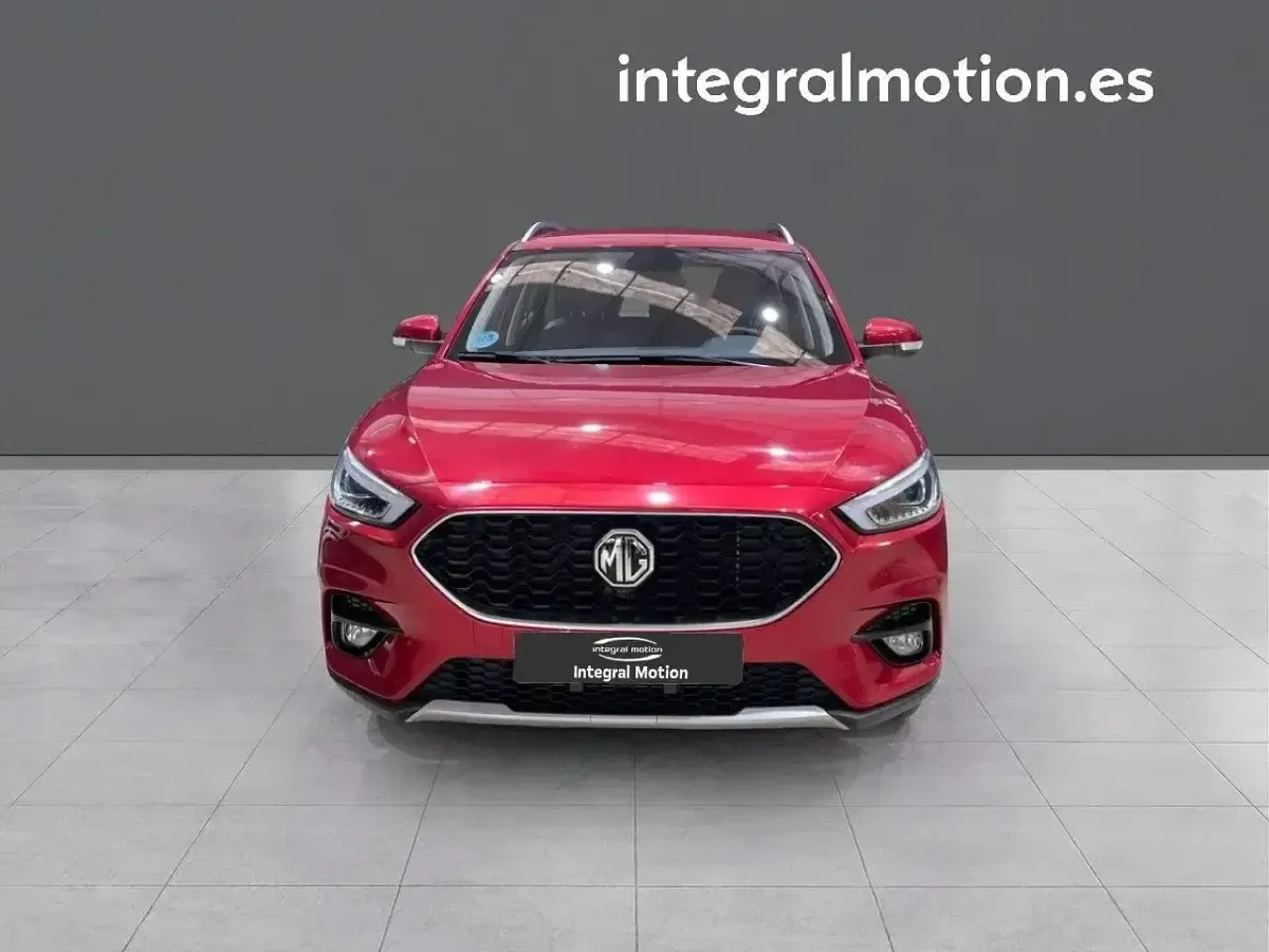 Usado MG ZS Luxury 106 CV (77 kW) 2022 Rojo SUV