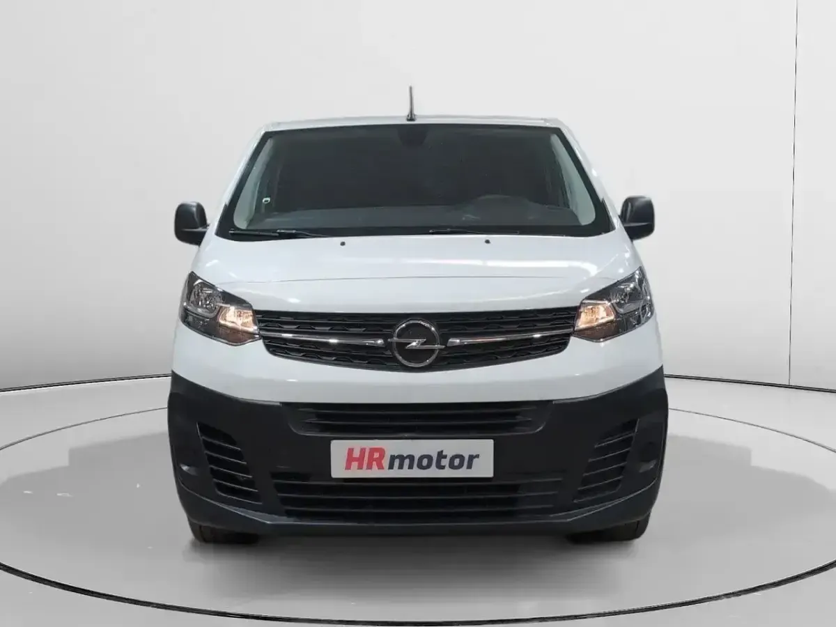 Usado Opel Vivaro 120 CV (88 kW) 2021 Blanco Monovolumen