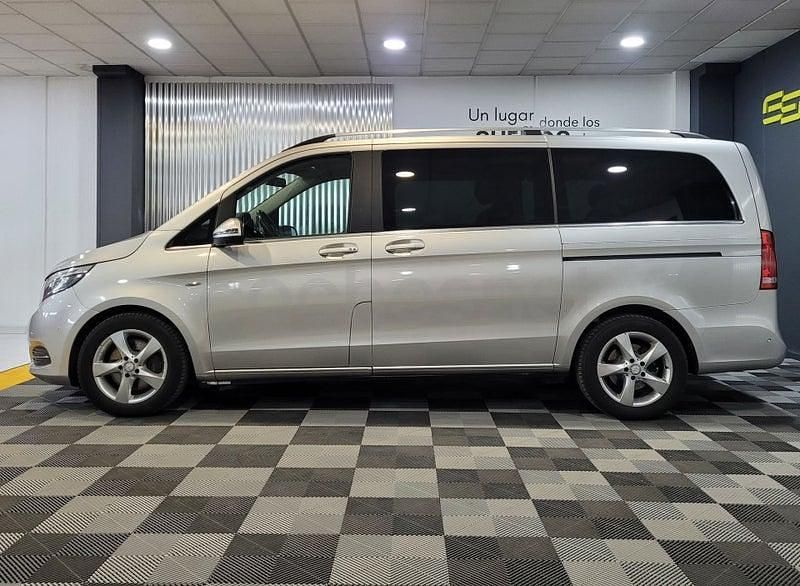 Usado Mercedes V250 Avantgarde 190 CV (139 kW) 2016 Gris / plata Monovolumen