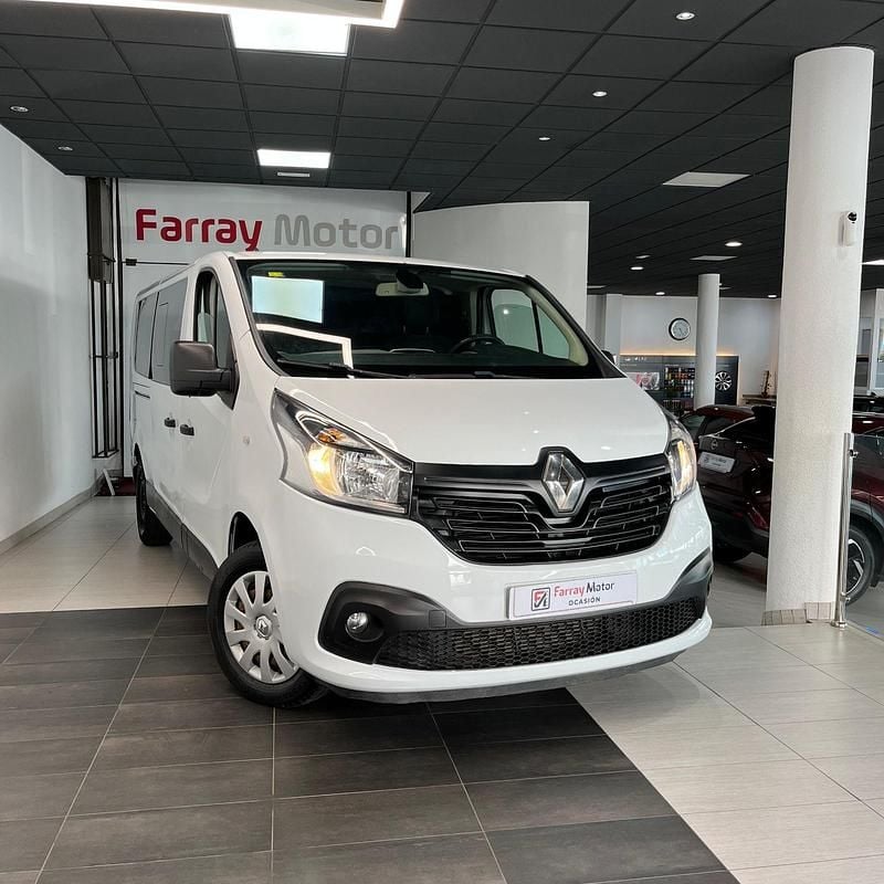 Usado Renault Trafic 125 CV (91 kW) 2018 Blanco Monovolumen