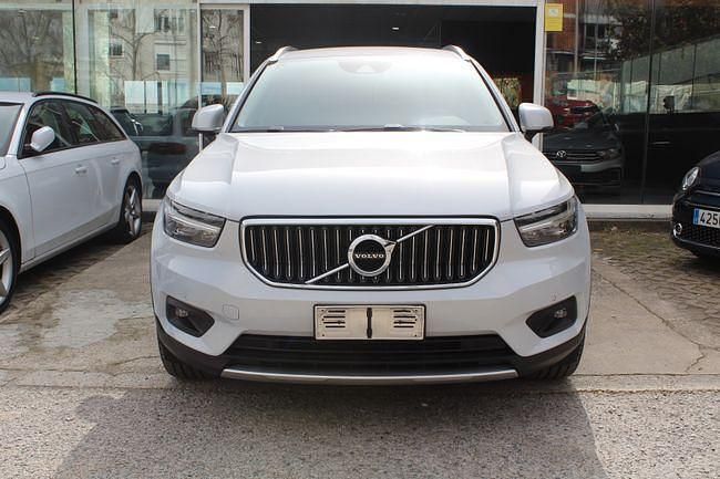 Usado Volvo XC40 Inscription 211 CV (155 kW) 2021 Blanco SUV