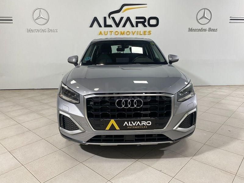 Usado Audi Q2 Advanced Plus 116 CV (85 kW) 2021 Gris / plata SUV