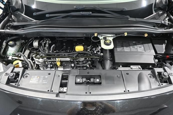 Usado Renault Grand Scénic III Dynamique 131 CV (96 kW) 2014 Negro Monovolumen