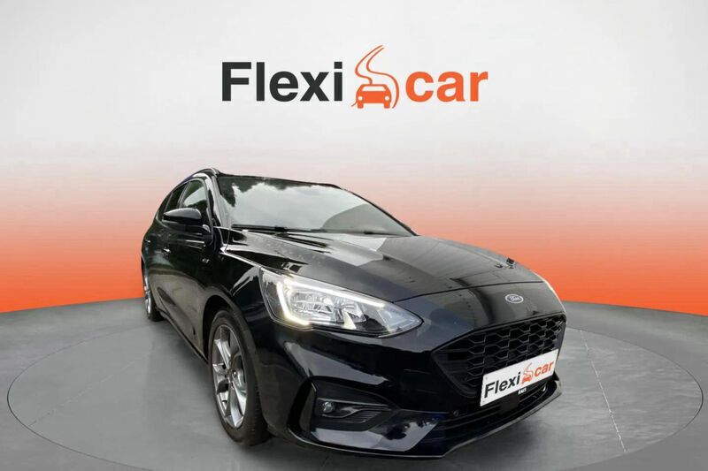 Negro Usado 2020 Ford Focus ST-Line Berlina | 14.690 € (Buen precio) - Imagen 1/4