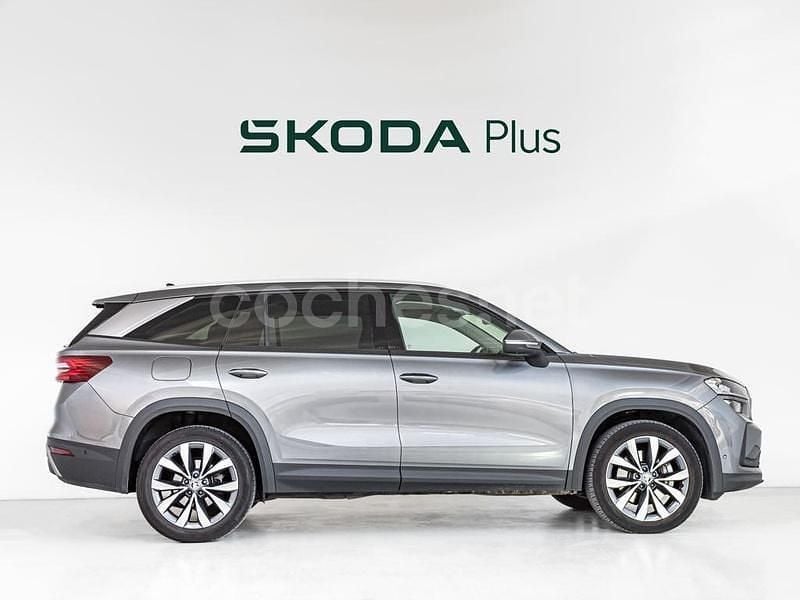 Usado Skoda Kodiaq Selection 150 CV (110 kW) 2024 Gris / plata SUV