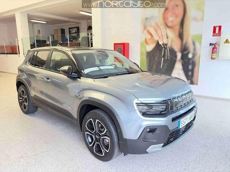 Gris Usado 2023 Jeep Avenger EV SUV | 25.900 € (Buen precio) - Imagen 1/4