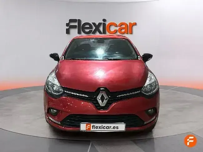 Usado Renault Clio Intens 90 CV (66 kW) 2019 Rojo