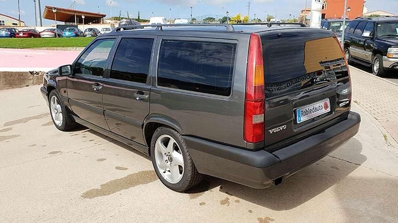Usado Volvo 850 225 CV (165 kW) 1994 Gris Familiar