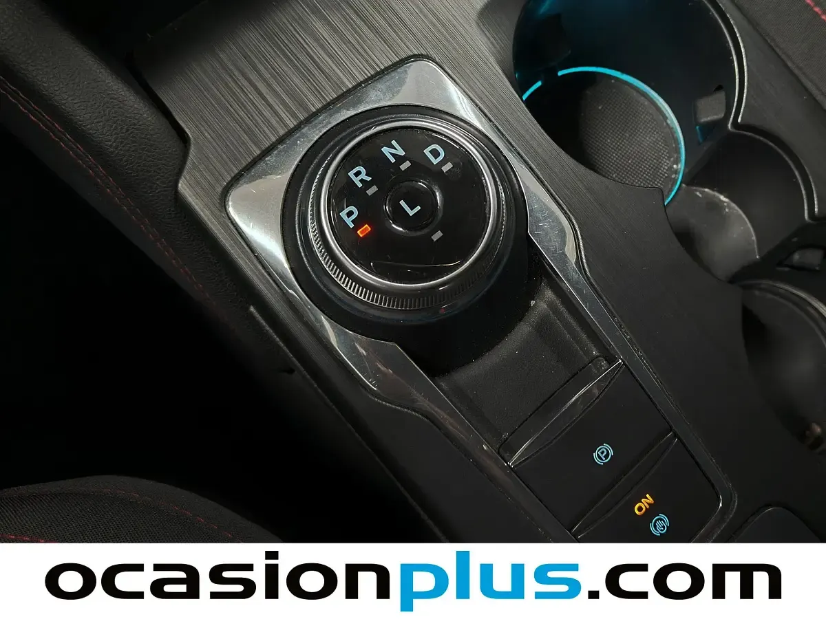 Usado Ford Kuga ST-Line 226 CV (166 kW) 2023 Azul SUV