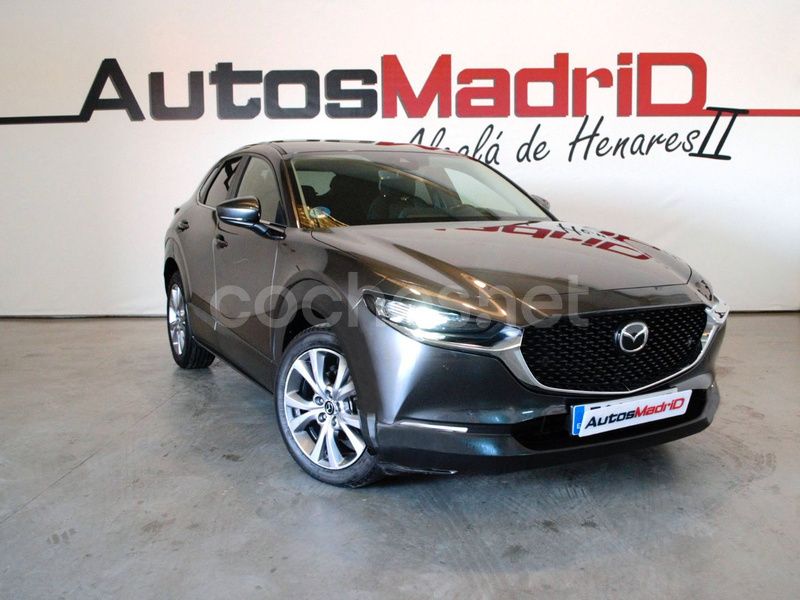 Gris / plata Usado 2021 Mazda CX-30 SUV | 20.990 € (Precio justo) - Imagen 1/4