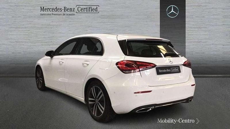Usado Mercedes A200 163 CV (119 kW) 2022 Blanco Utilitario