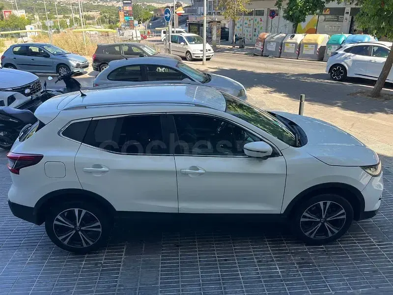 Usado Nissan Qashqai Acenta 140 CV (102 kW) 2020 Blanco SUV