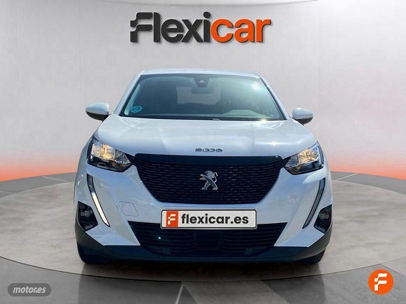 Usado Peugeot 2008 Active 110 CV (80 kW) 2021 Blanco SUV