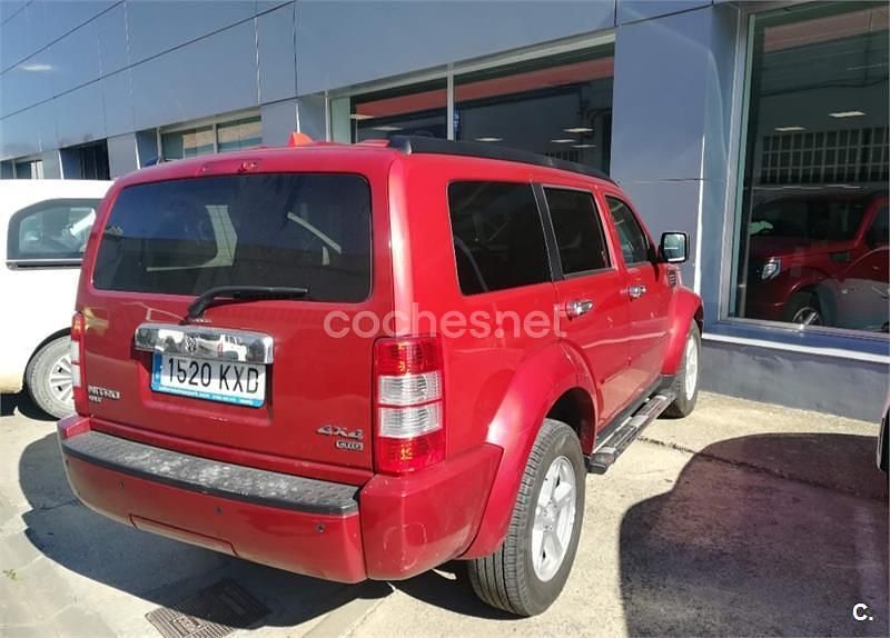 Usado Dodge Nitro 177 CV (130 kW) 2009 Granate SUV