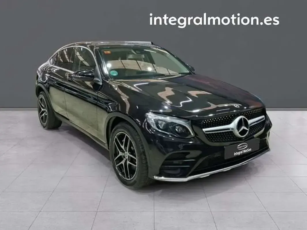 Usado Mercedes GLC220 170 CV (125 kW) 2019 Negro SUV