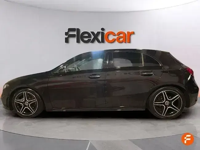 Usado Mercedes A180 116 CV (85 kW) 2018 Negro