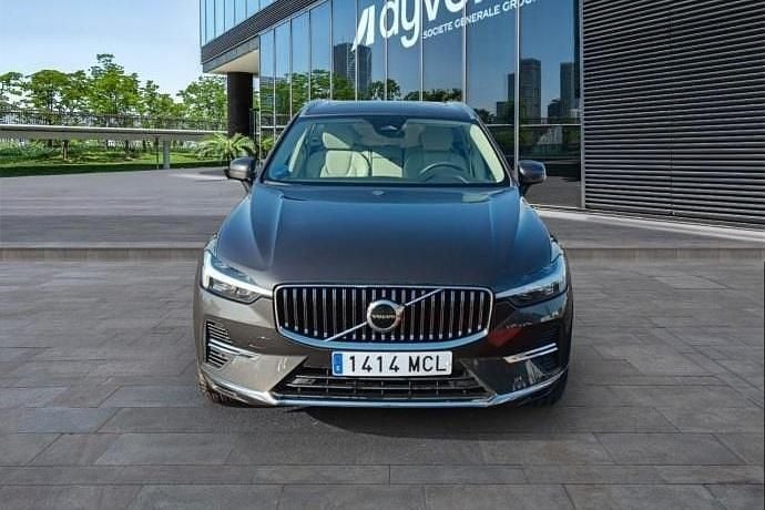 Usado Volvo XC60 Plus 350 CV (257 kW) 2022 SUV