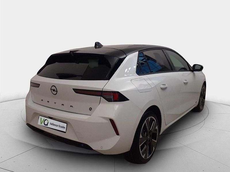 Usado Opel Astra Ultimate 116 kW (159 CV) 2023 Otro Berlina