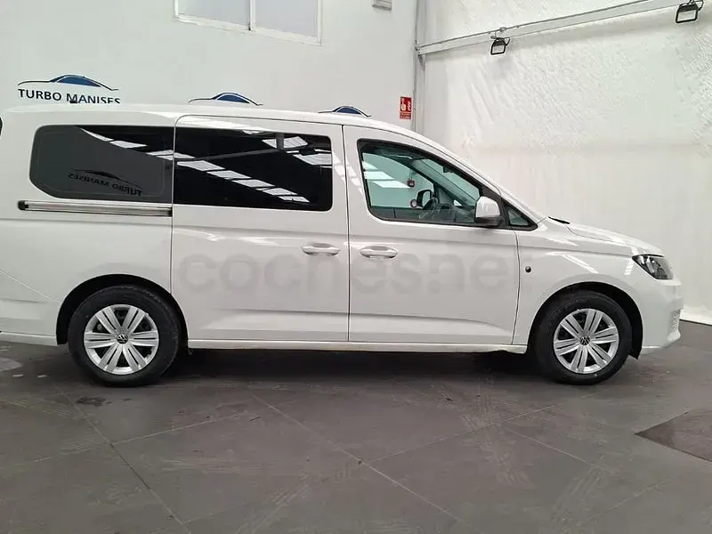 Usado VW Caddy 122 CV (89 kW) 2023 Blanco Monovolumen