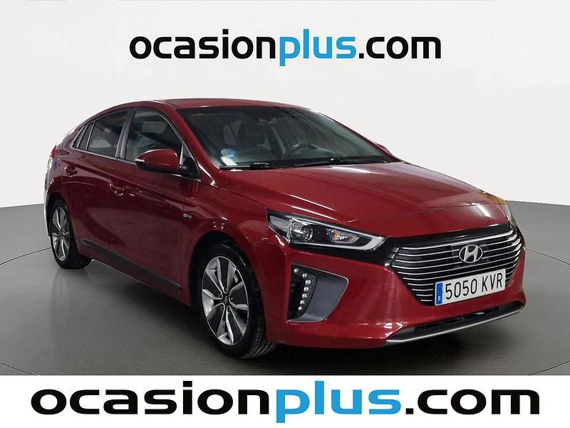 Usado Hyundai Ioniq 141 CV (103 kW) 2019 Rojo Utilitario