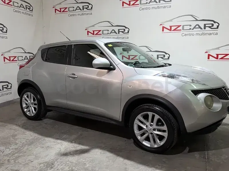 Usado Nissan Juke Acenta 110 CV (80 kW) 2012 Gris / plata SUV