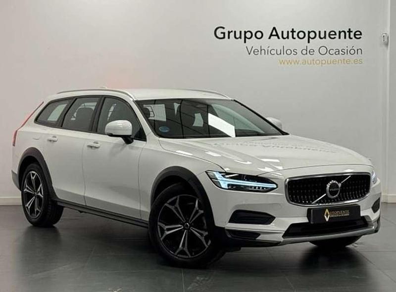 Blanco Usado 2021 Volvo V90 CC Familiar | 24.990 € - Imagen 1/4
