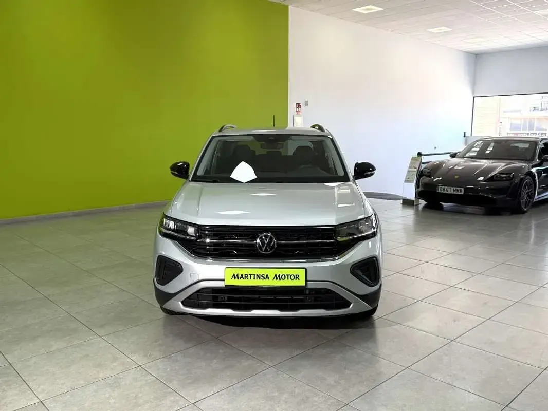 Usado VW T-Cross Life 116 CV (85 kW) 2025 Plateado SUV