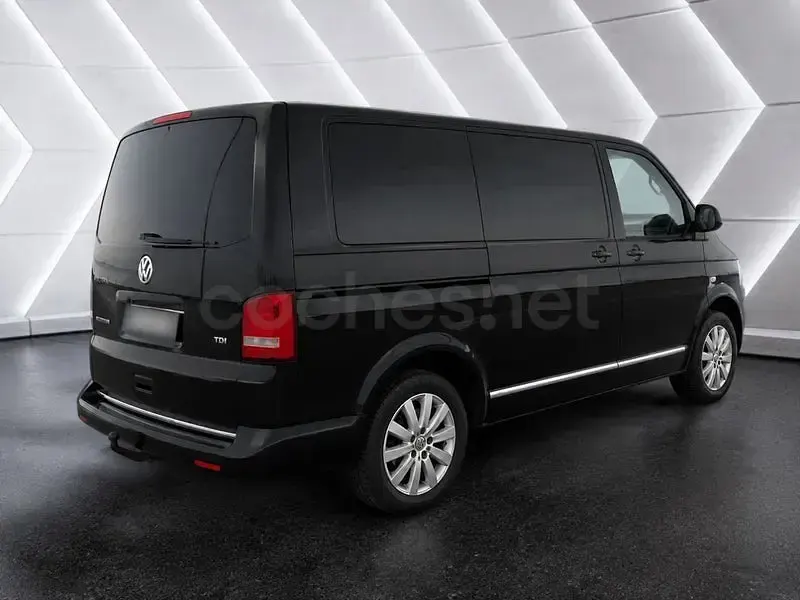 Usado VW Multivan Comfortline 180 CV (132 kW) 2011 Negro Monovolumen