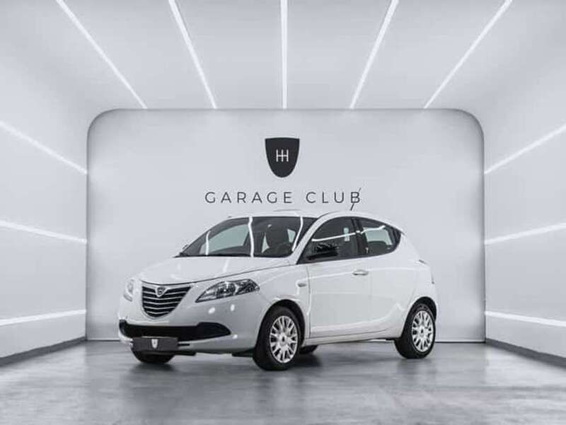 Usado 2013 Lancia Ypsilon Silver Utilitario | 5699 € (Precio justo) - Imagen 1/4