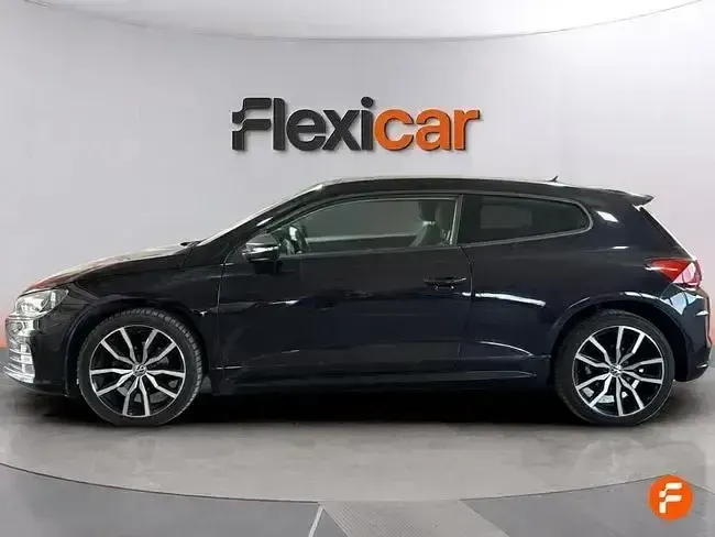 Usado VW Scirocco R-line 125 CV (91 kW) 2017 Negro Coupe