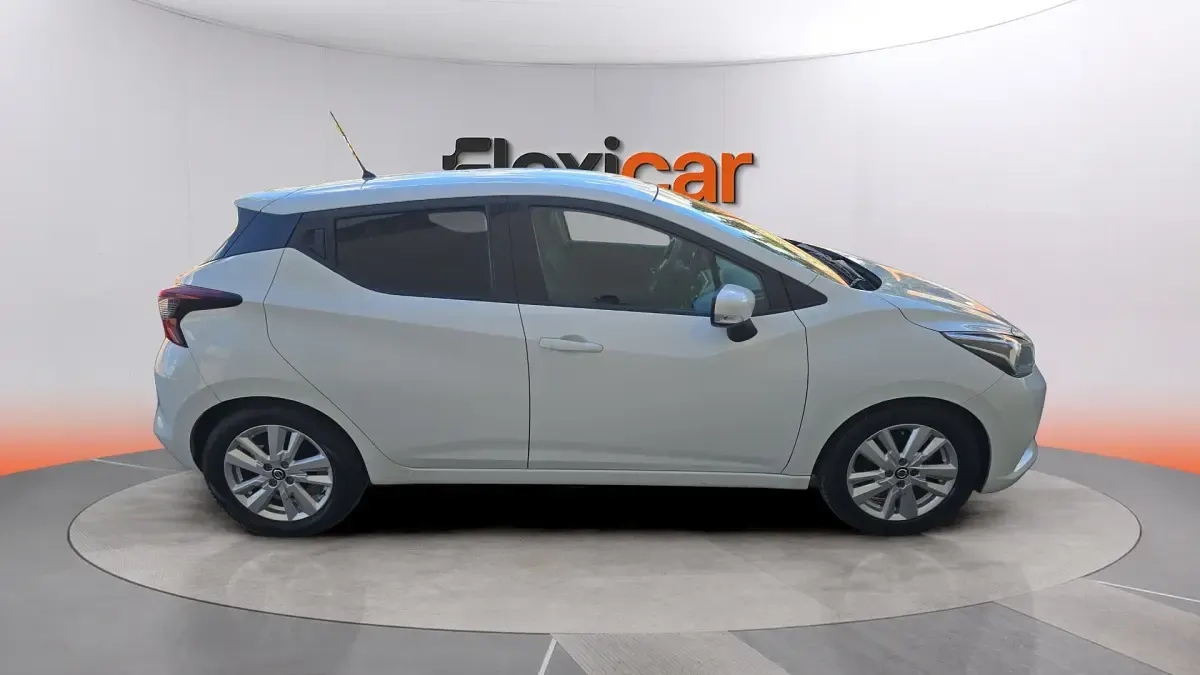 Käytetty Nissan Micra Acenta 117 HP (86 kW) 2020 Valkoinen Viistoperä