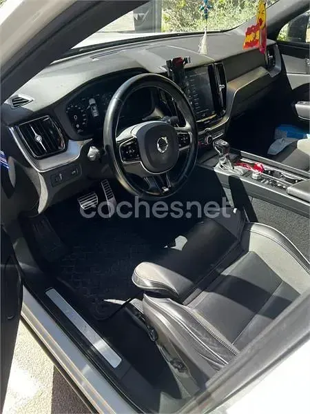 Usado Volvo XC60 Business Edition 190 CV (139 kW) 2020 Blanco SUV