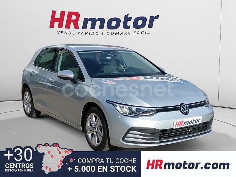 Gris / plata Usado 2024 VW Golf Life Berlina | 22.570 € (Precio justo) - Imagen 1/4
