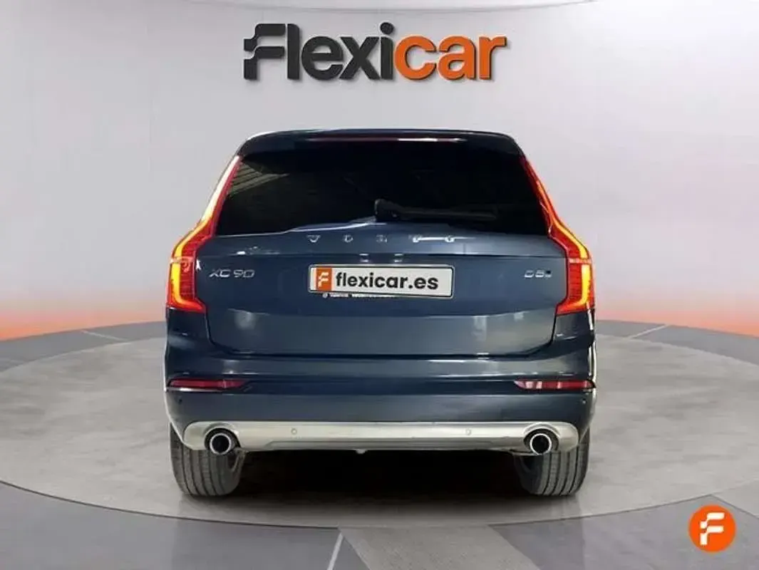 Usado Volvo XC90 Momentum 235 CV (172 kW) 2019 Azul SUV